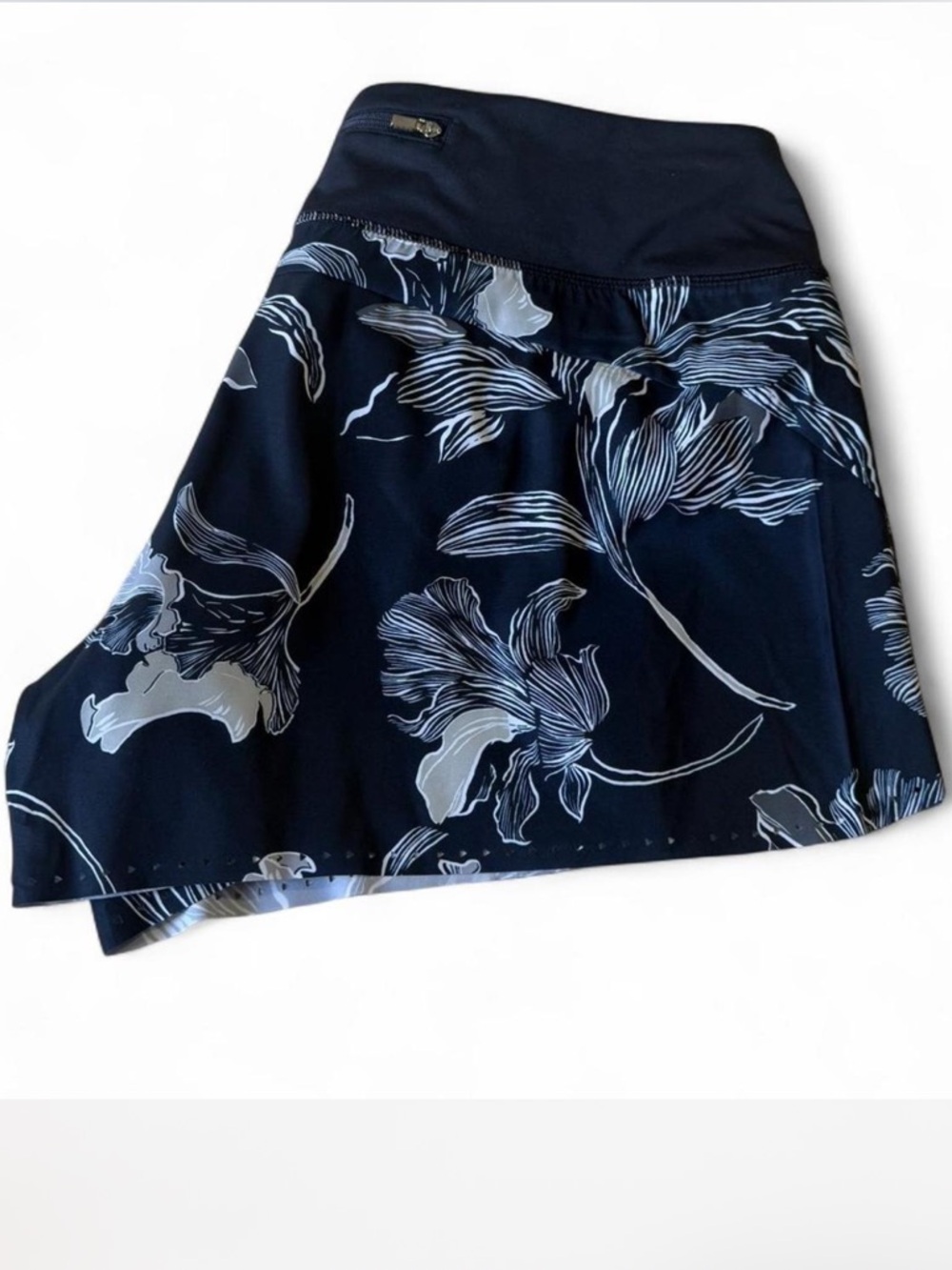 Athleta Black Floral Print Athletic Shorts - Picture 4 of 7
